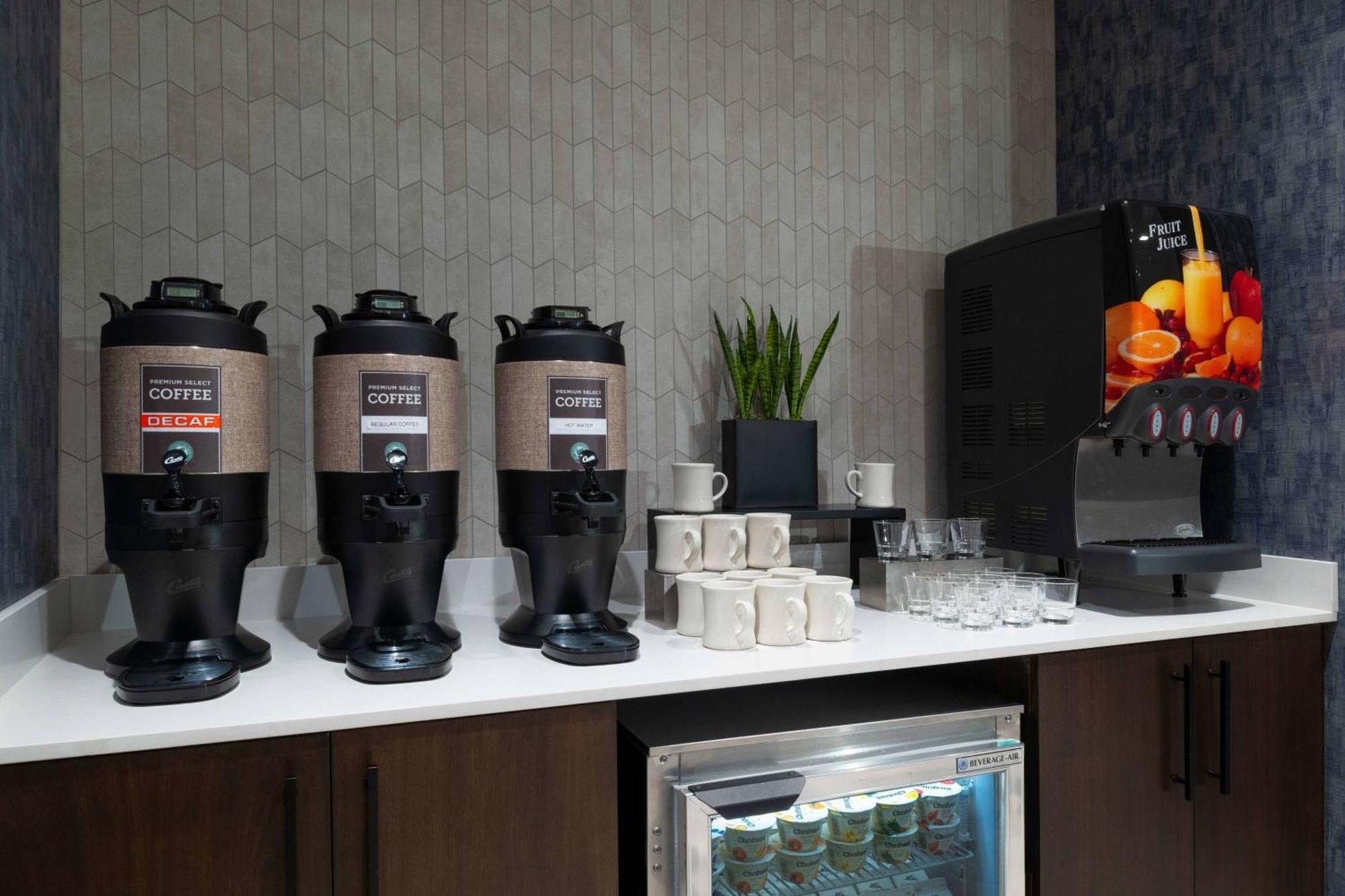 Fairfield By Marriott Inn & Suites Boston Медфорд Екстериор снимка